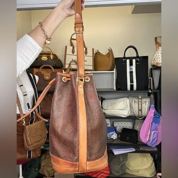 Vintage Etro Paisley Bucket Bag | Made in Italy | Leather Trim Large Drawstring - Picture 3 of 14